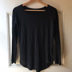 Lululemon long sleeve shirt